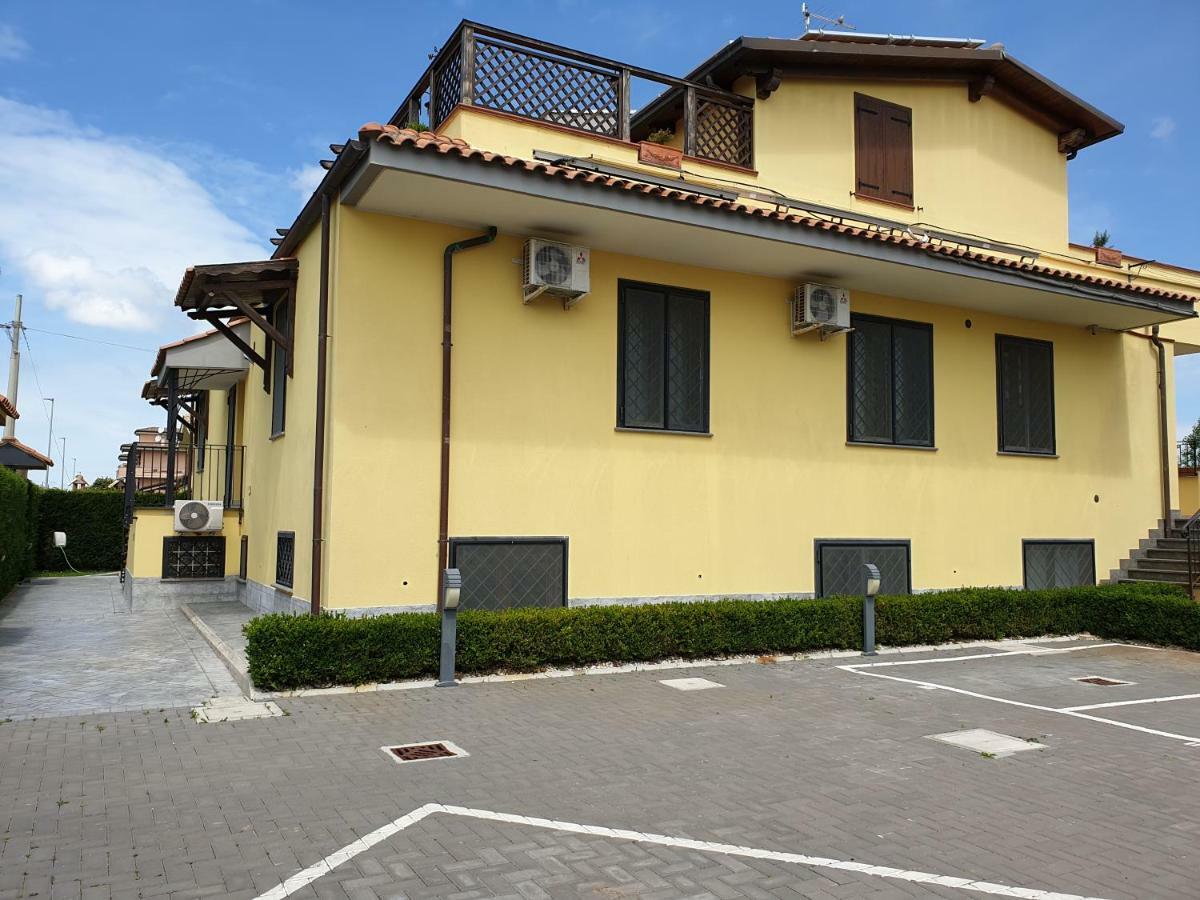 Fly In The World B&B Fiumicino Eksteriør billede
